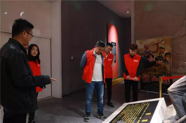 乾港集團,乾港官網(wǎng),乾港網(wǎng)絡(luò),室內(nèi)空氣凈化公司,家居裝飾,家政服務(wù),家居裝修 乾港集團,乾港官網(wǎng),乾港網(wǎng)絡(luò),室內(nèi)空氣凈化公司,家居裝飾,家政服務(wù),家居裝修